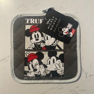 Disney Mickey & Minnie “True Love” Pot Holder - Vintage Style- NWT